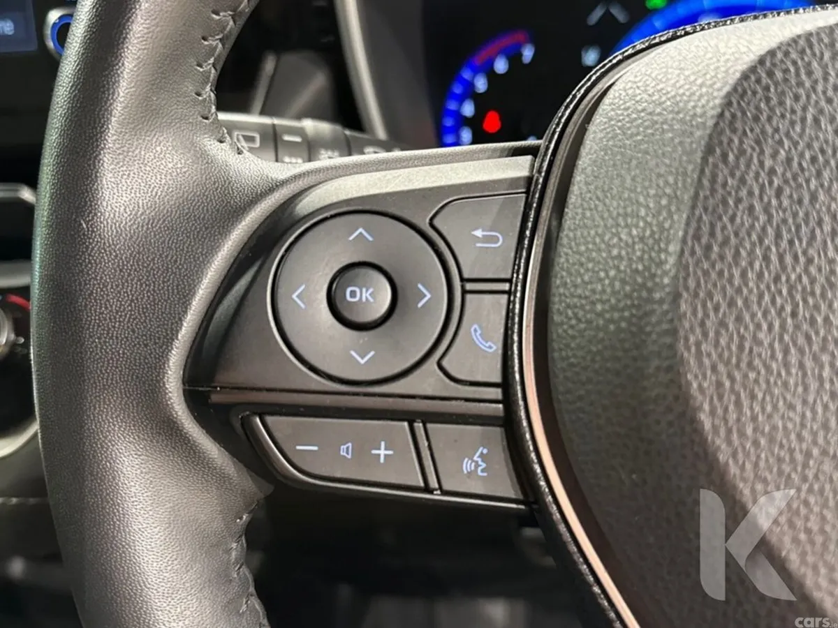 Toyota Corolla Hatchback, Petrol Hybrid, 2020, Blue