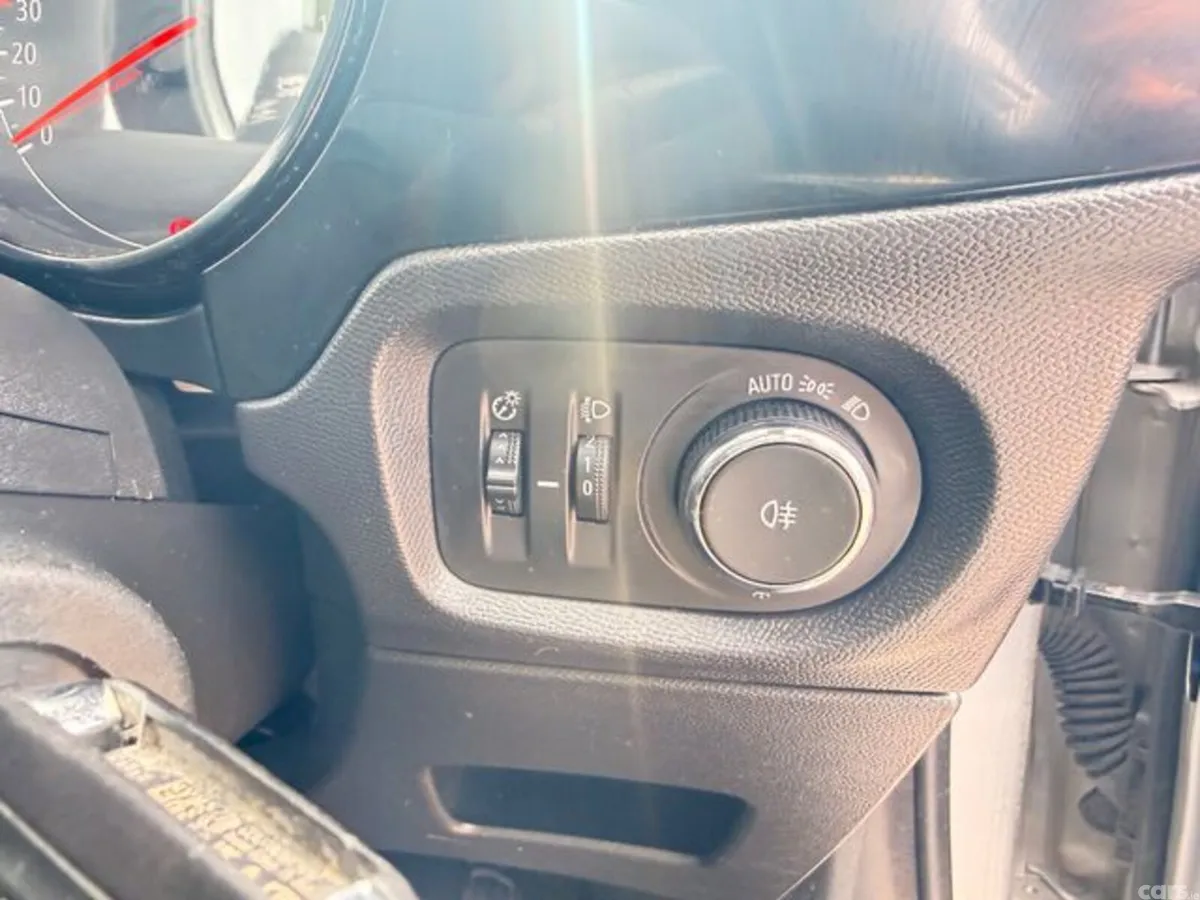 Opel Corsa Hatchback, Petrol, 2023, Grey