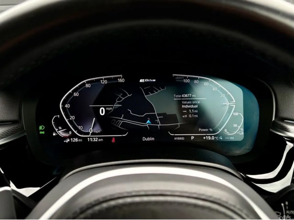 BMW 5-Series Saloon, Petrol Plug-in Hybrid, 2021, Grey