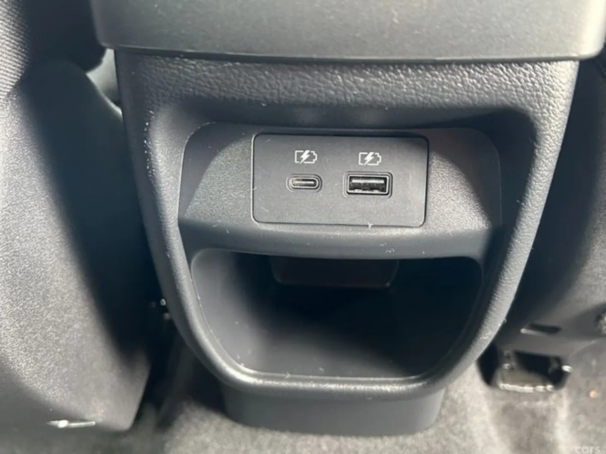 Nissan Juke MPV, Petrol, 2025, Black