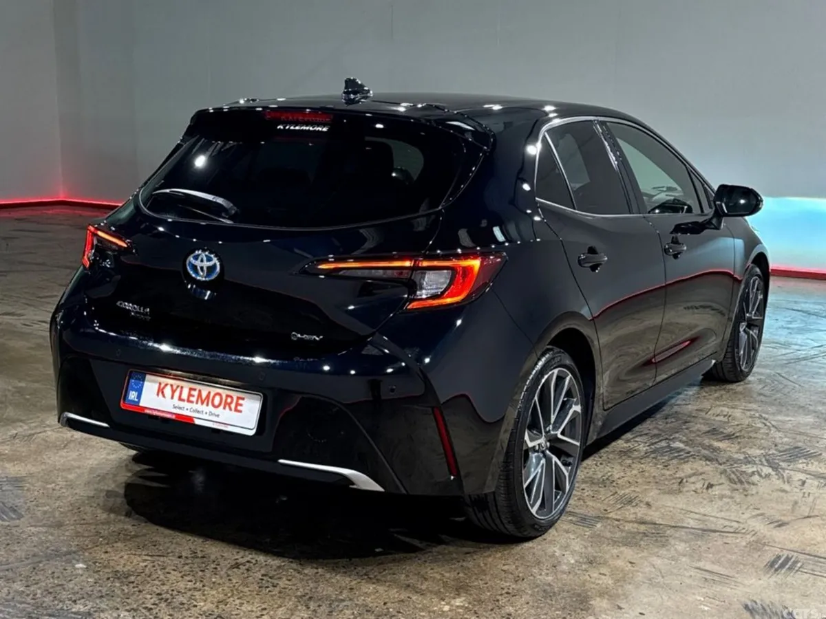Toyota Corolla Hatchback, Petrol Hybrid, 2025, Black