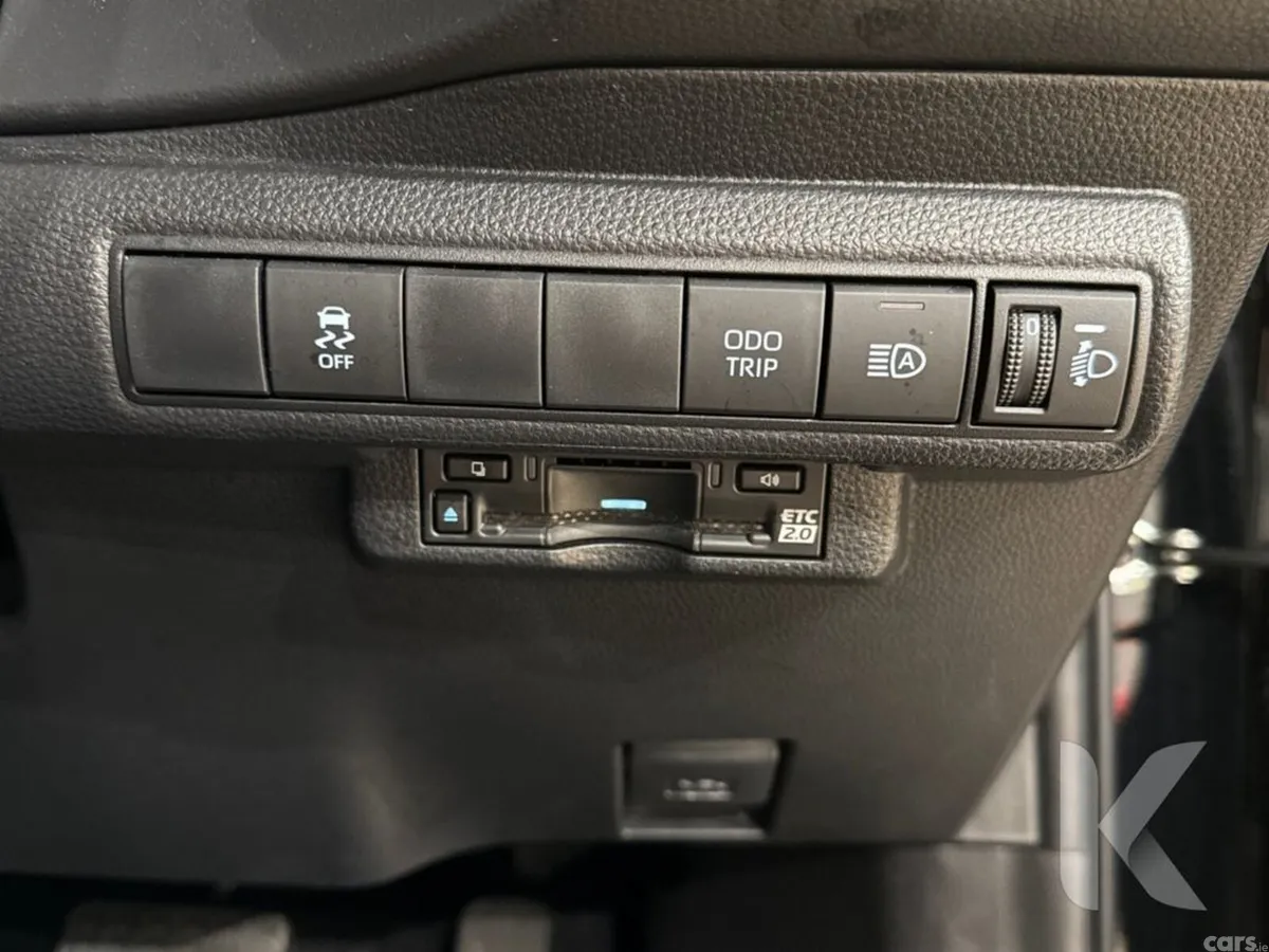 Toyota Corolla Hatchback, Petrol Hybrid, 2025, Black