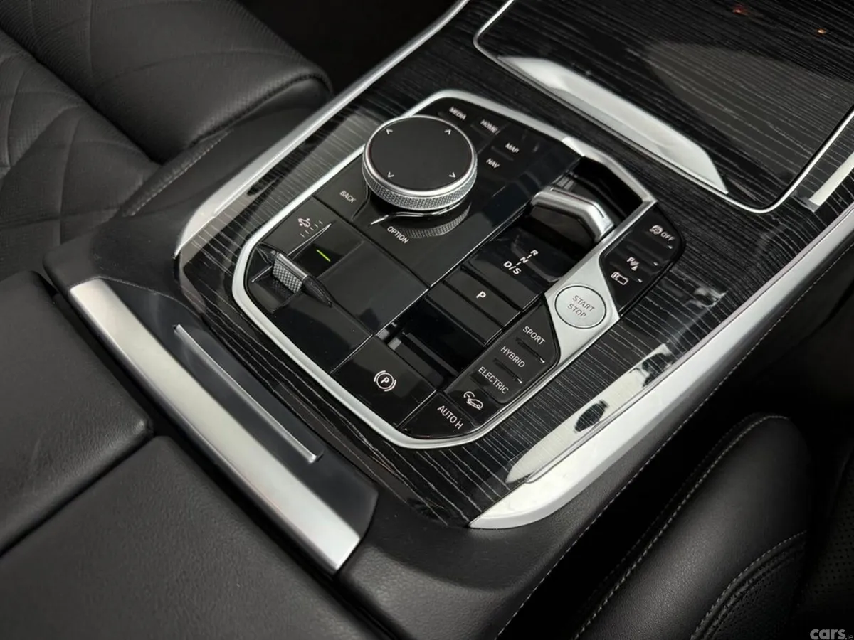 BMW X5 SUV, Petrol Plug-in Hybrid, 2023, Black