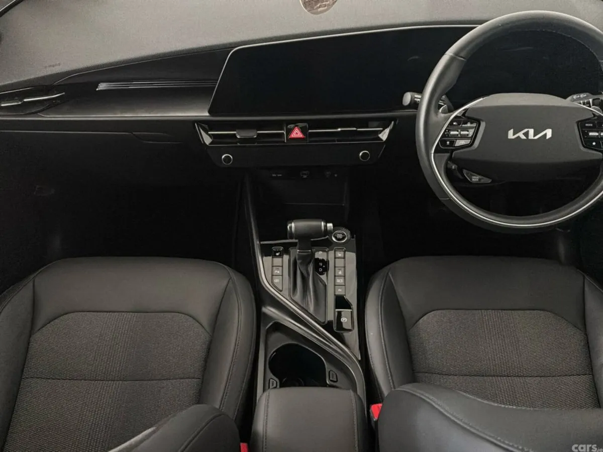 Kia Niro MPV, Petrol Plug-in Hybrid, 2023, Blue