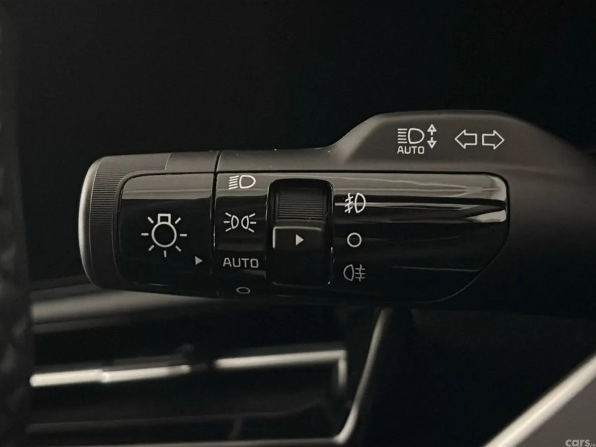 Kia Niro MPV, Petrol Plug-in Hybrid, 2023, Blue