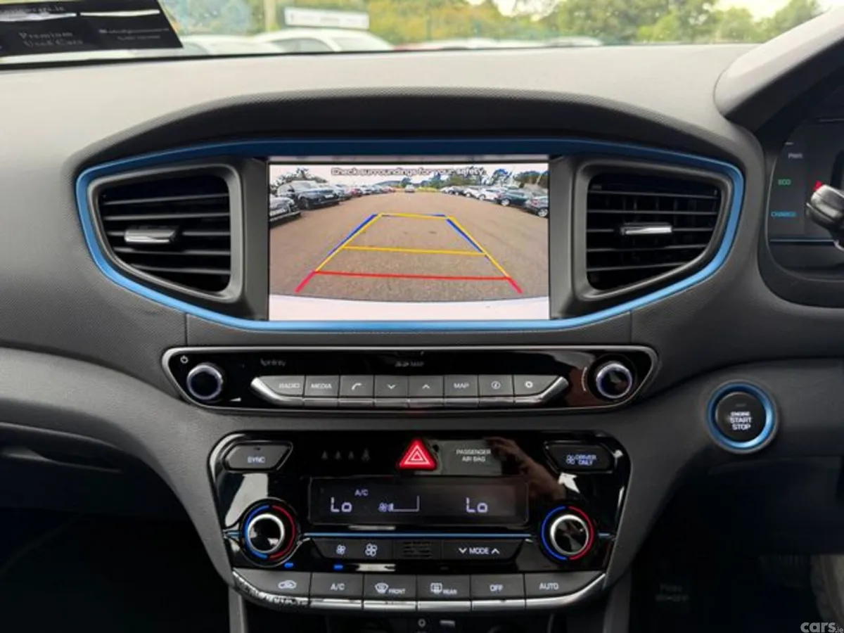 Hyundai IONIQ Hatchback, Petrol Hybrid, 2018, White