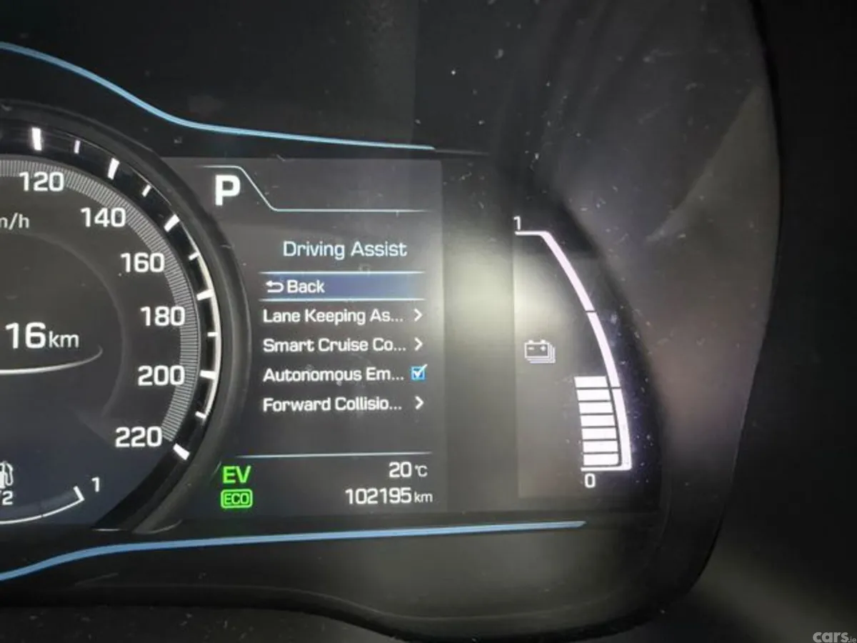 Hyundai IONIQ Hatchback, Petrol Hybrid, 2018, White