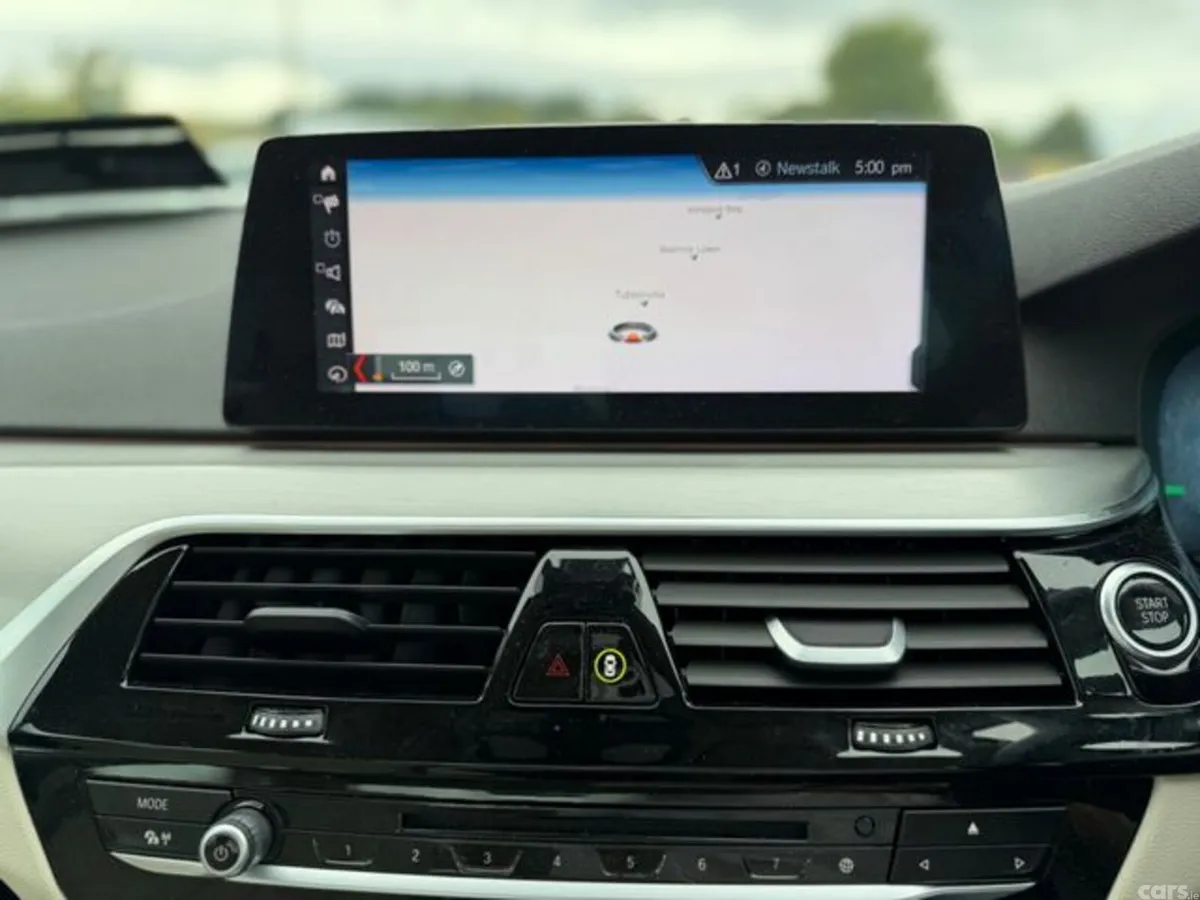 BMW 5-Series Saloon, Petrol Plug-in Hybrid, 2019, Blue