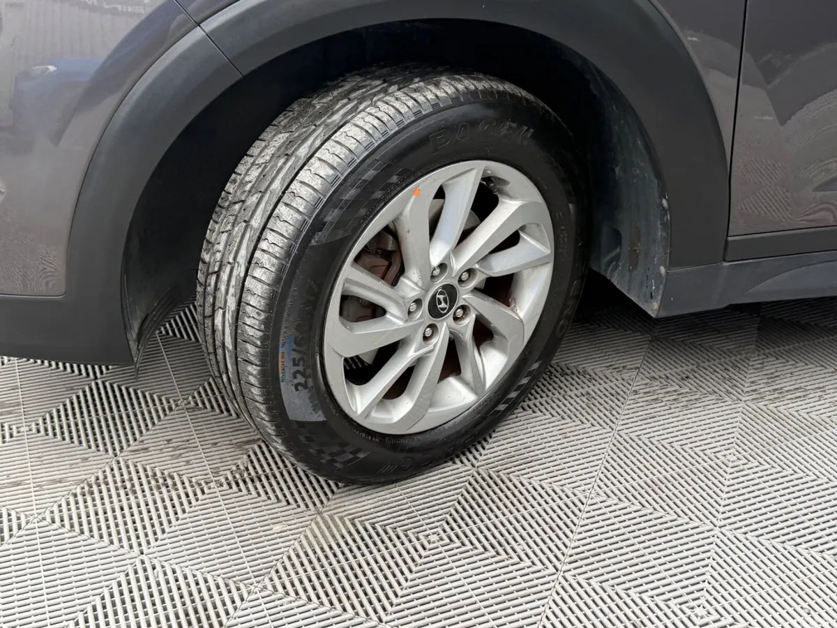 Hyundai Tucson SUV, Diesel, 2016, Grey