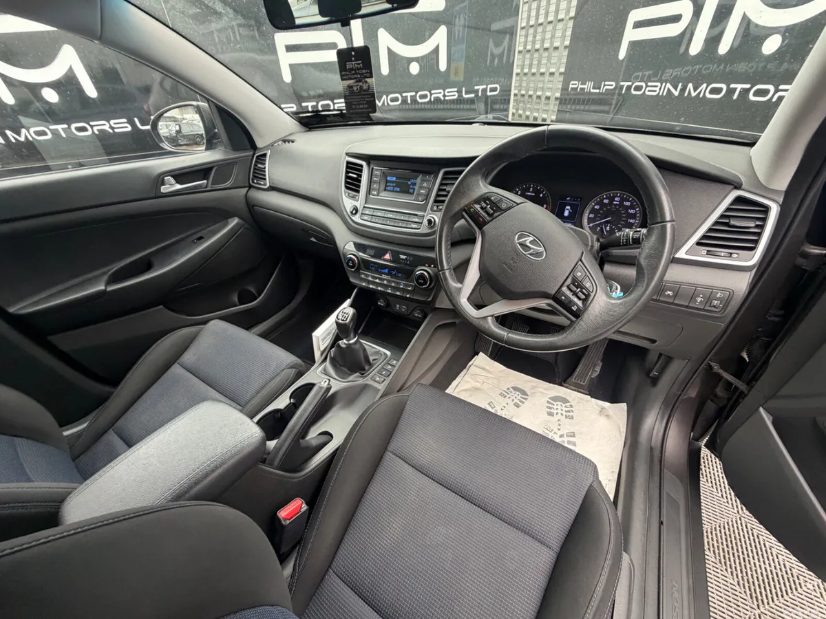 Hyundai Tucson SUV, Diesel, 2016, Grey
