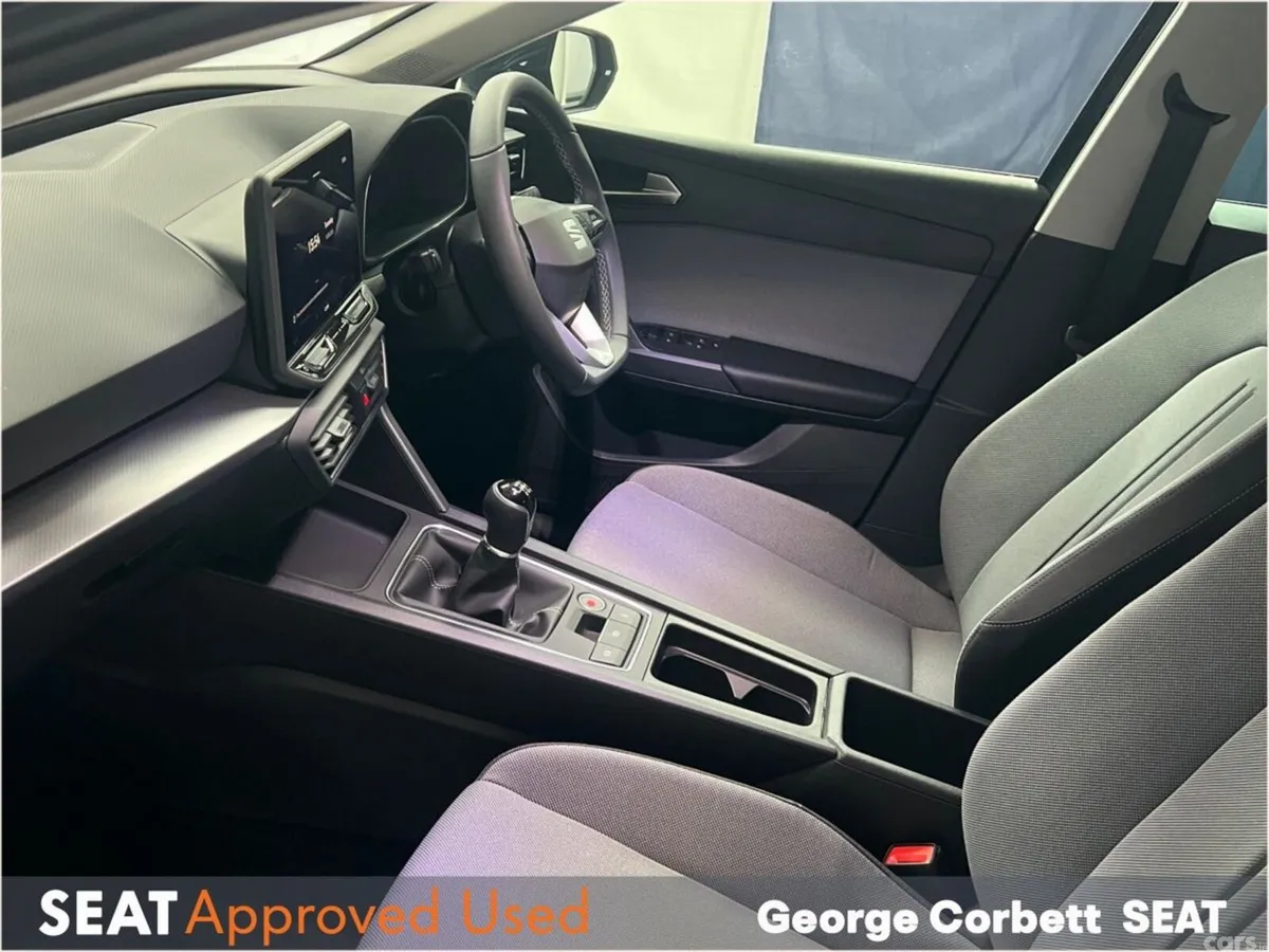 SEAT Leon Hatchback, Diesel, 2026, Blue