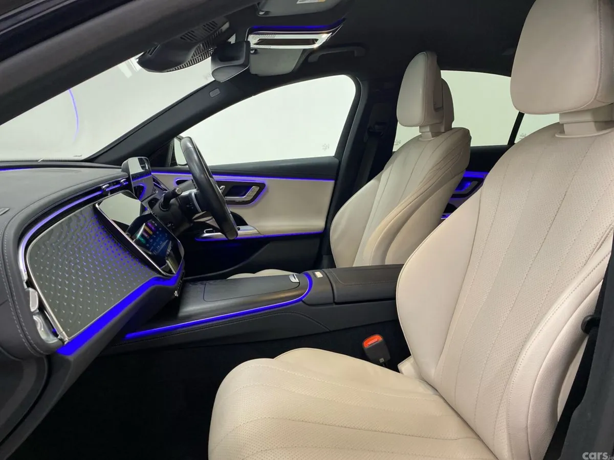 Mercedes-Benz E-Class Saloon, Petrol Plug-in Hybrid, 2025, Blue