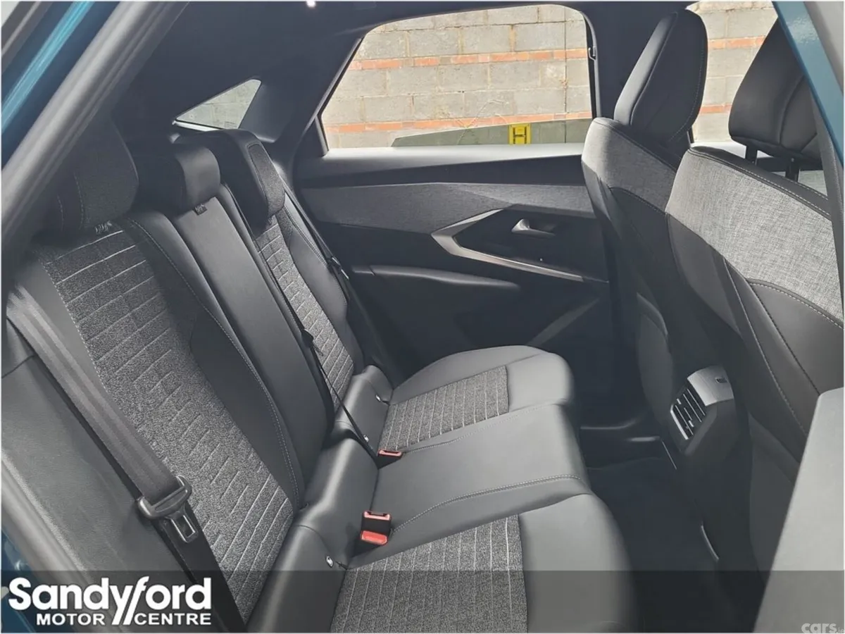 Peugeot 3008 SUV, Petrol, 2025, Blue