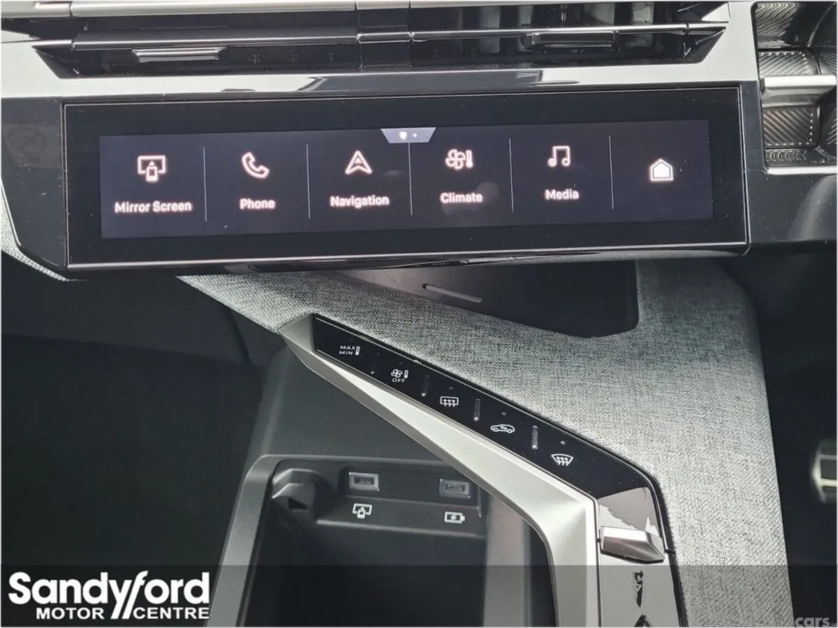 Peugeot 3008 SUV, Petrol, 2025, Blue