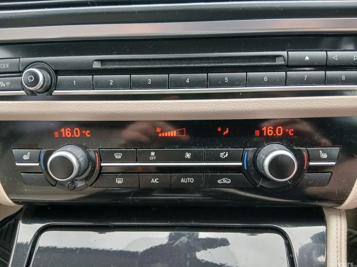 BMW 5-Series Estate, Diesel, 2015, Black