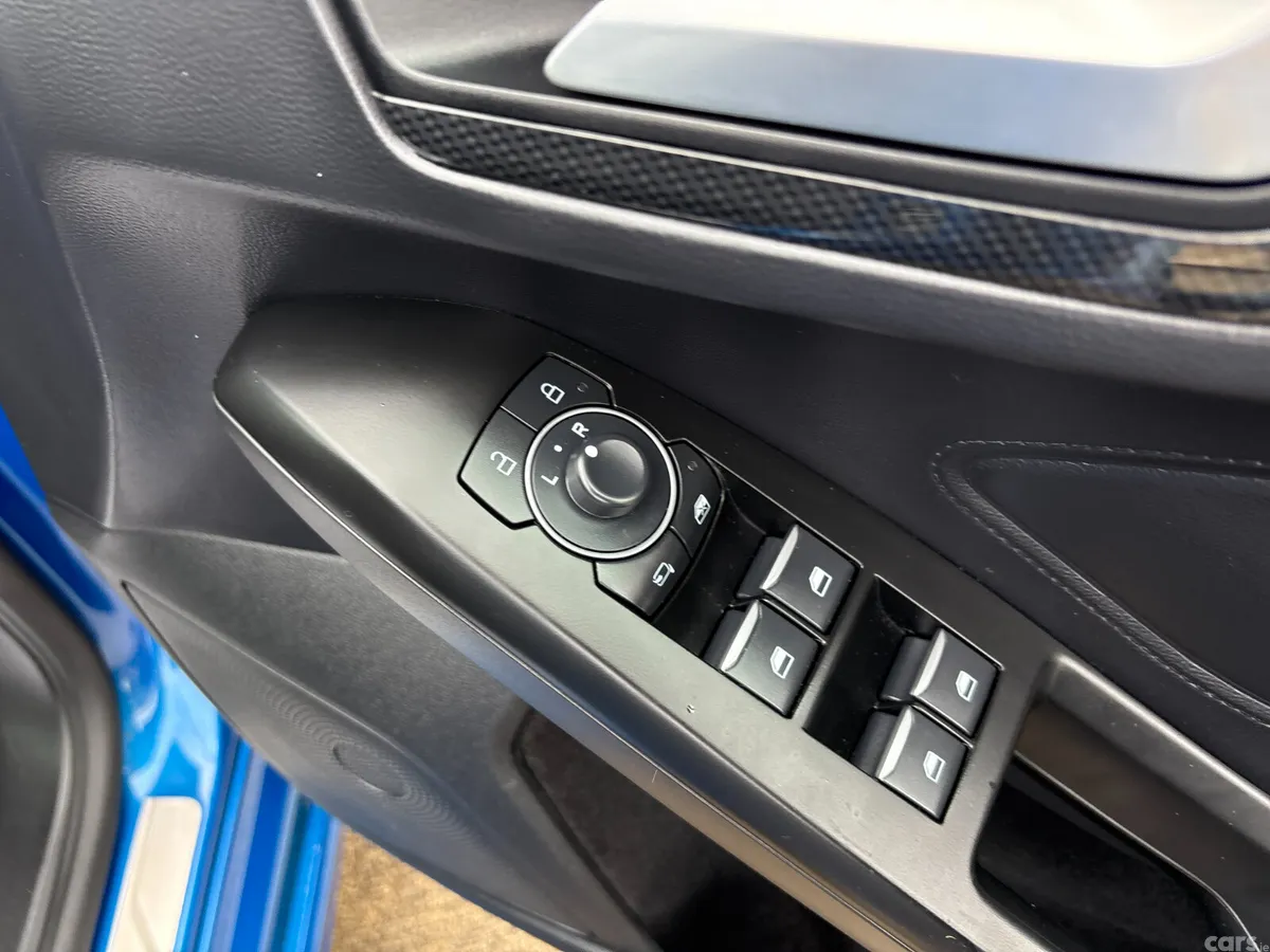 Ford Focus Hatchback, Petrol, 2024, Blue