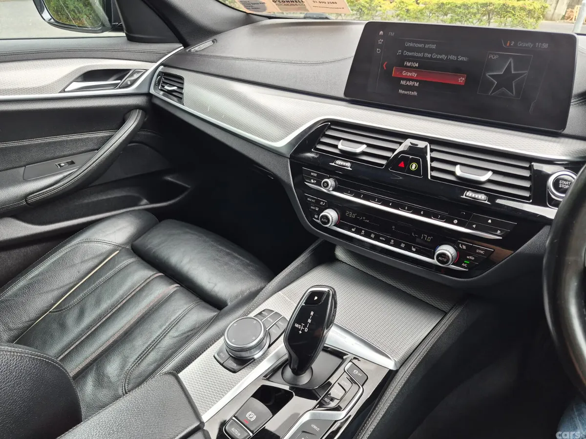 BMW 5-Series Saloon, Petrol Plug-in Hybrid, 2018, Grey