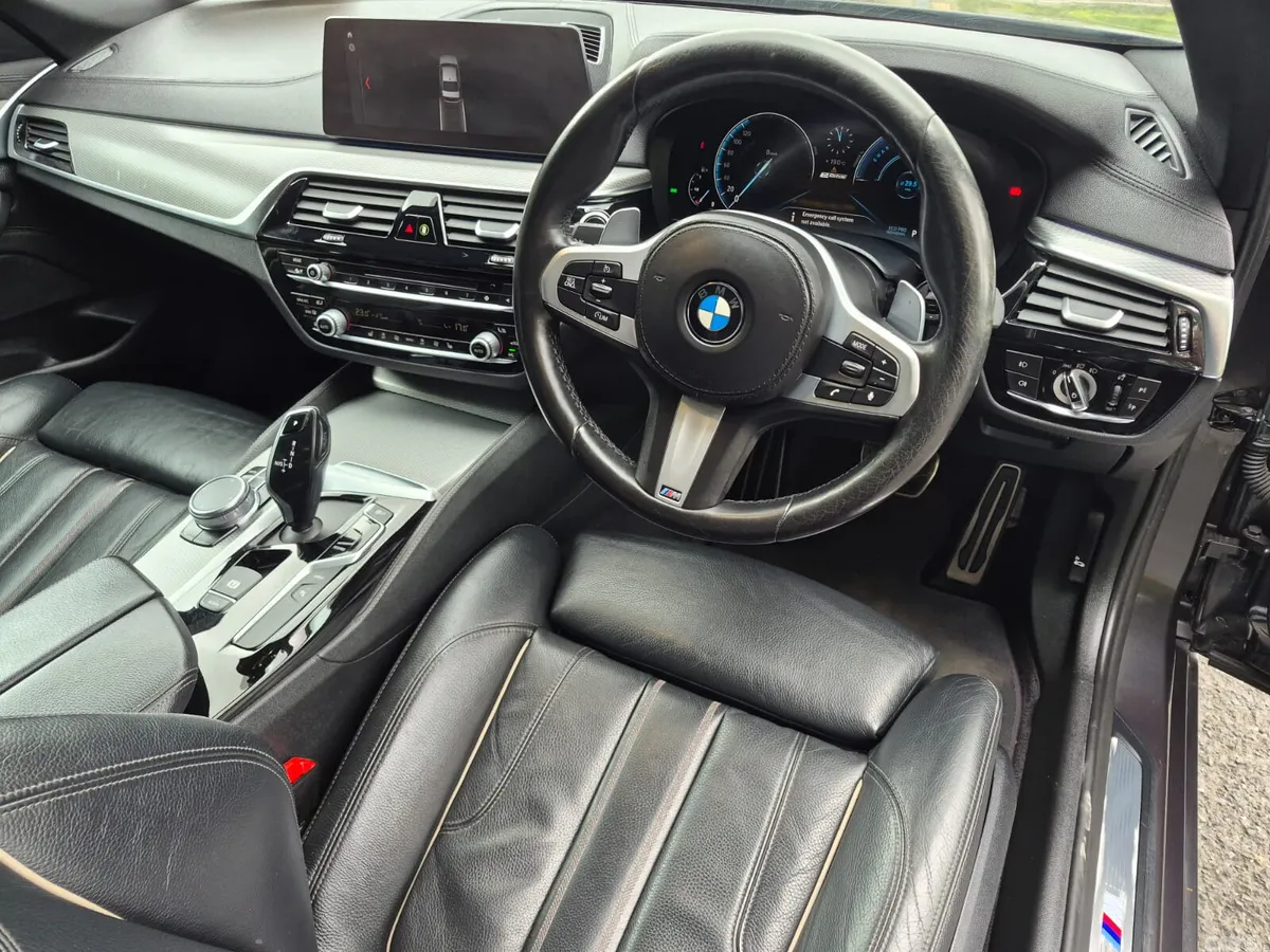 BMW 5-Series Saloon, Petrol Plug-in Hybrid, 2018, Grey