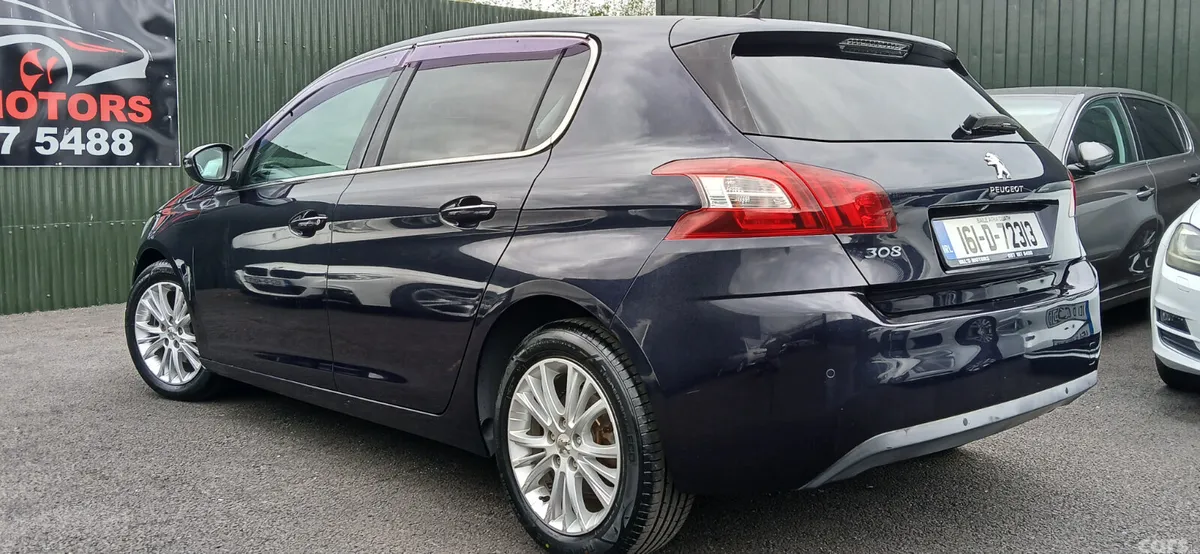 Peugeot 308 Hatchback, Petrol, 2016, Navy