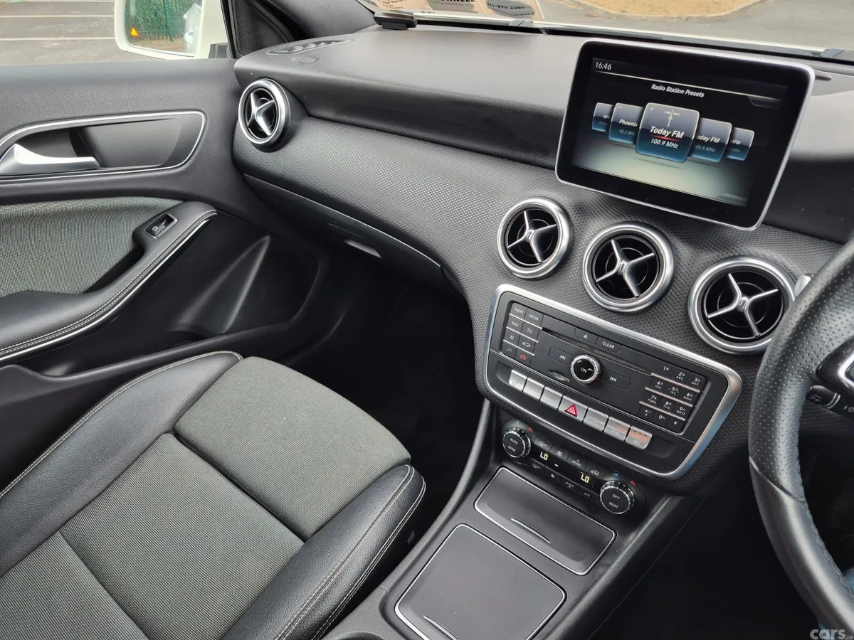 Mercedes-Benz A-Class Hatchback, Petrol, 2016, White