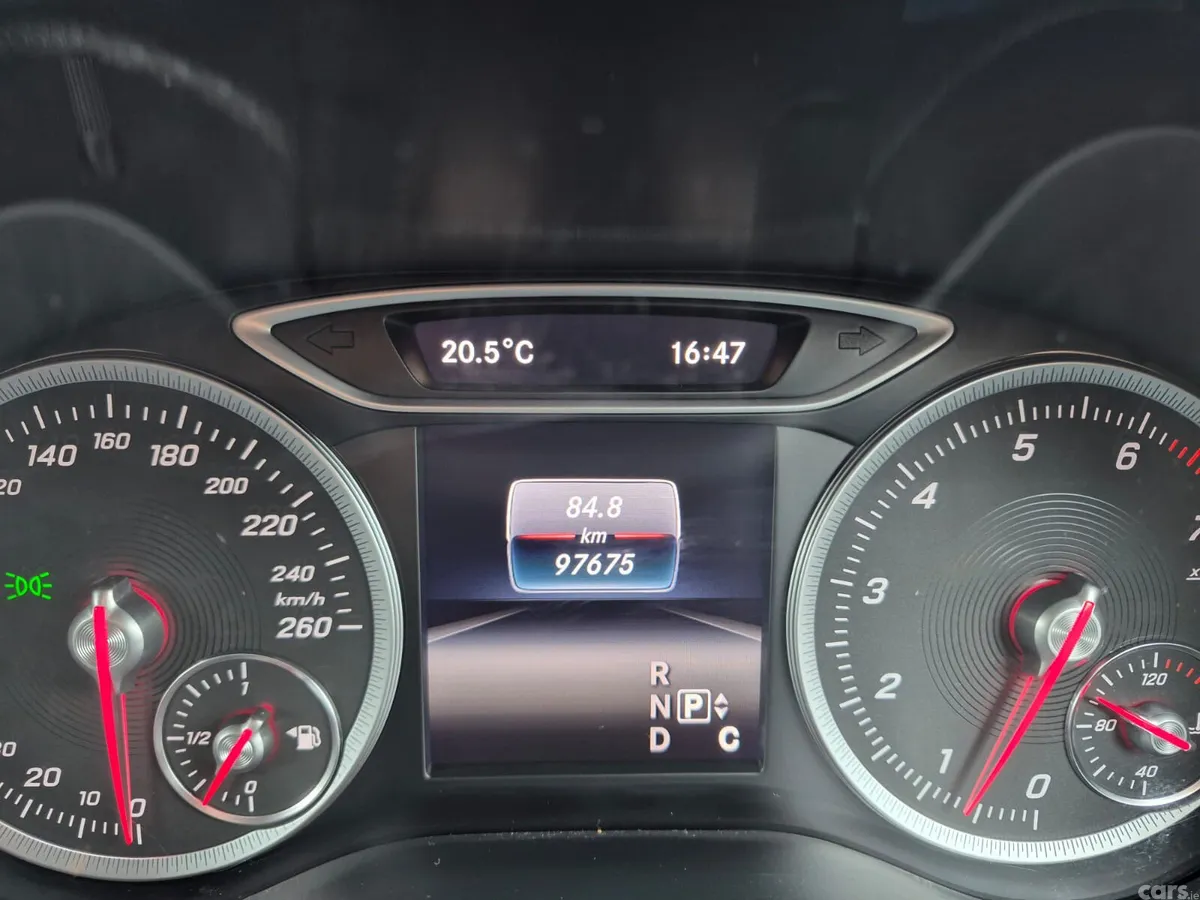 Mercedes-Benz A-Class Hatchback, Petrol, 2016, White