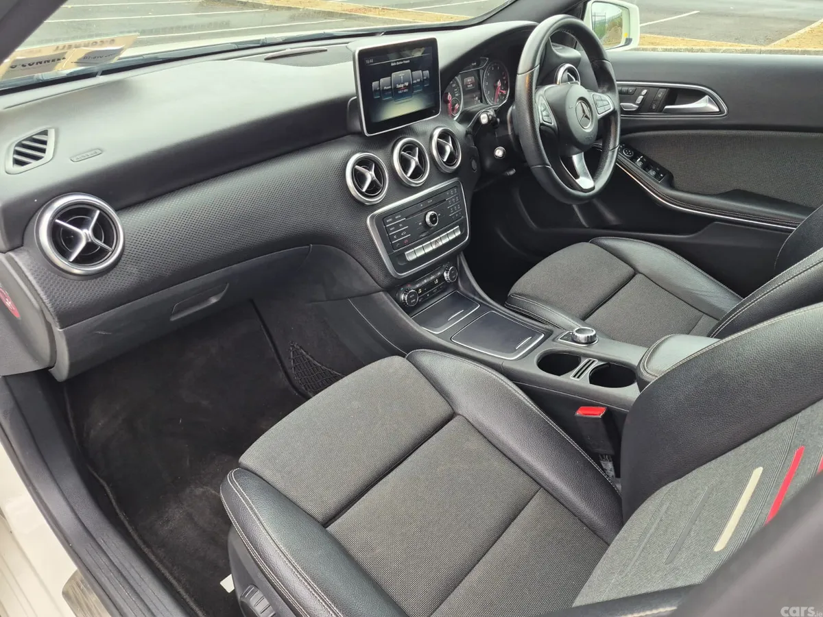 Mercedes-Benz A-Class Hatchback, Petrol, 2016, White