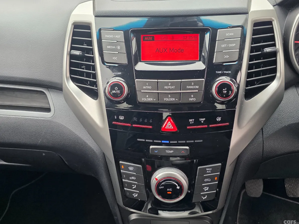 SsangYong Tivoli SUV, Diesel, 2018, Grey