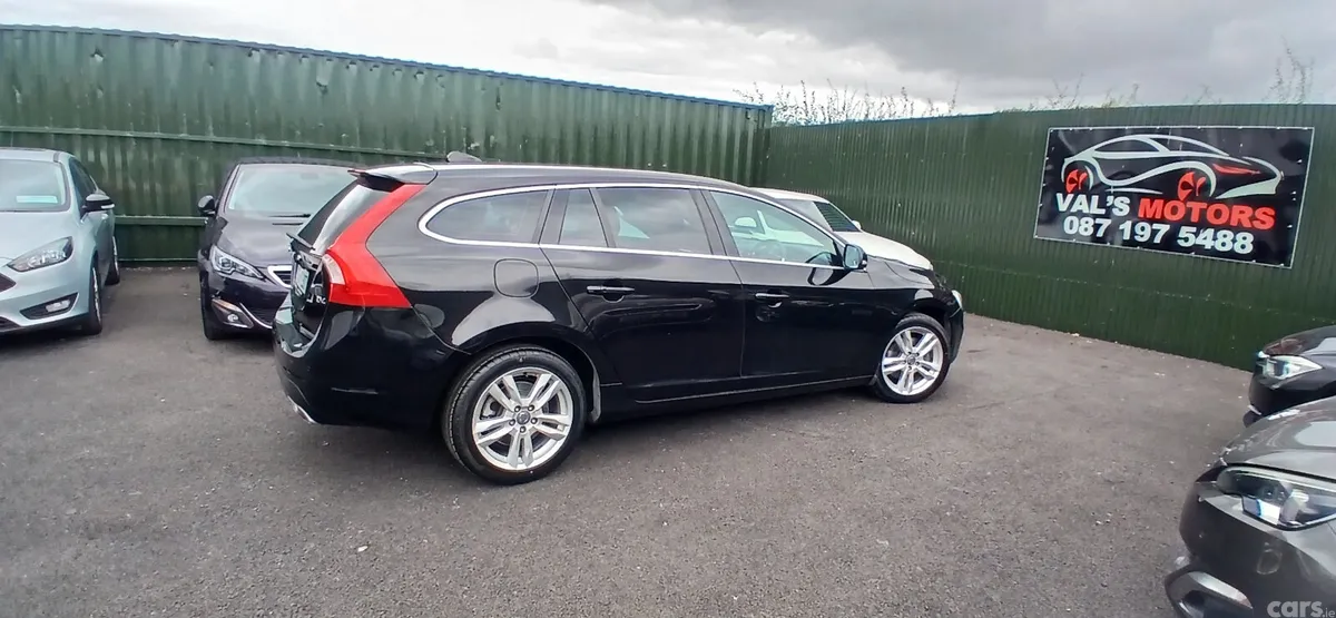 Volvo V60 Estate, Diesel, 2016, Black
