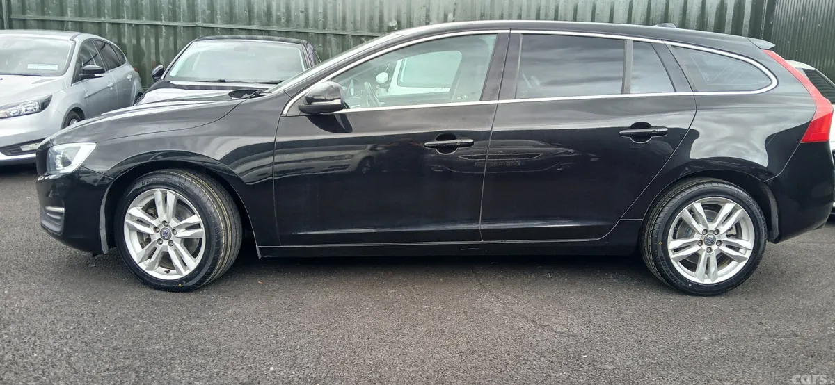 Volvo V60 Estate, Diesel, 2016, Black