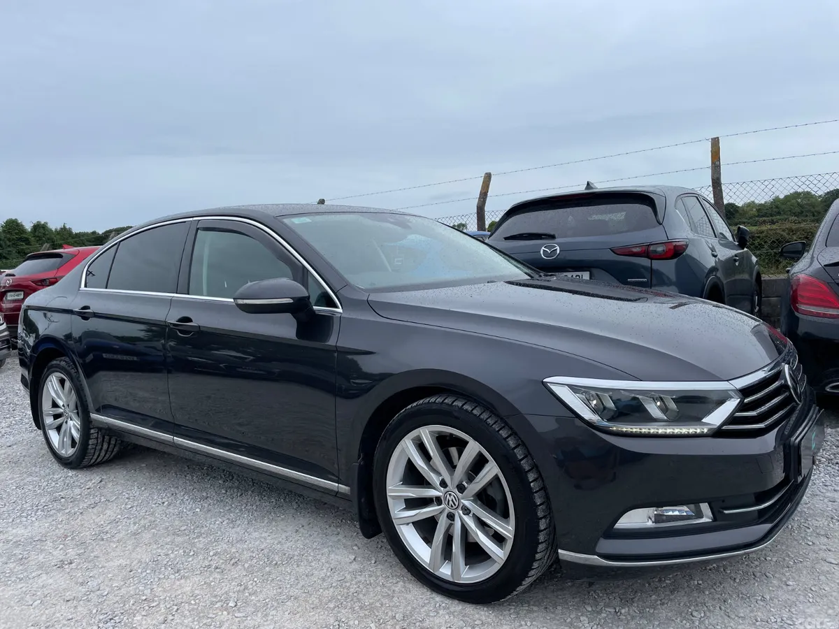 Volkswagen Passat Saloon, Petrol, 2018, Grey