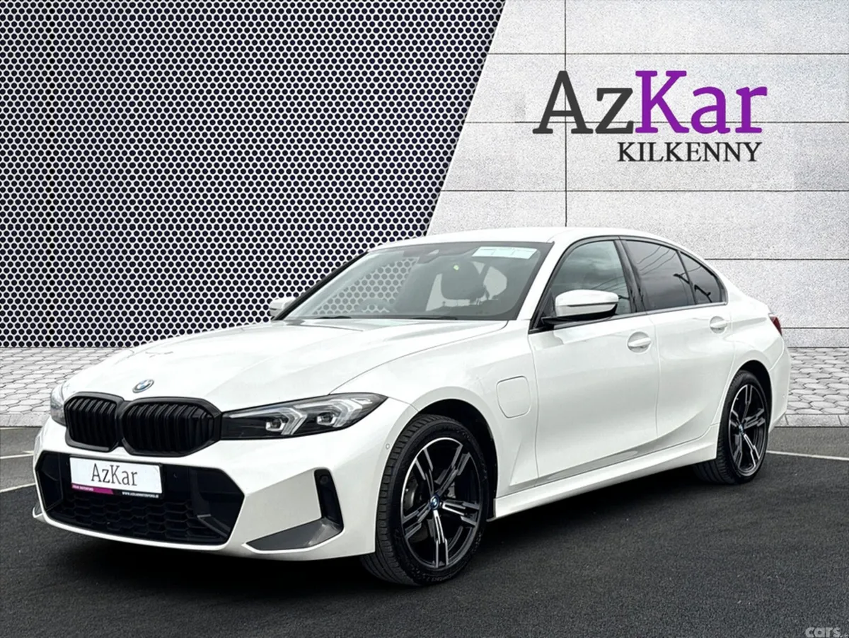 BMW 3-Series Saloon, Petrol Plug-in Hybrid, 2023, White