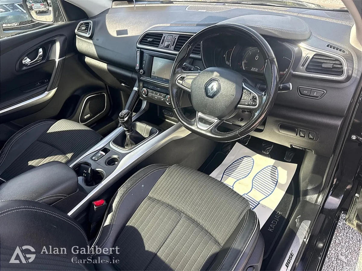 Renault Kadjar Hatchback, Diesel, 2017, Black