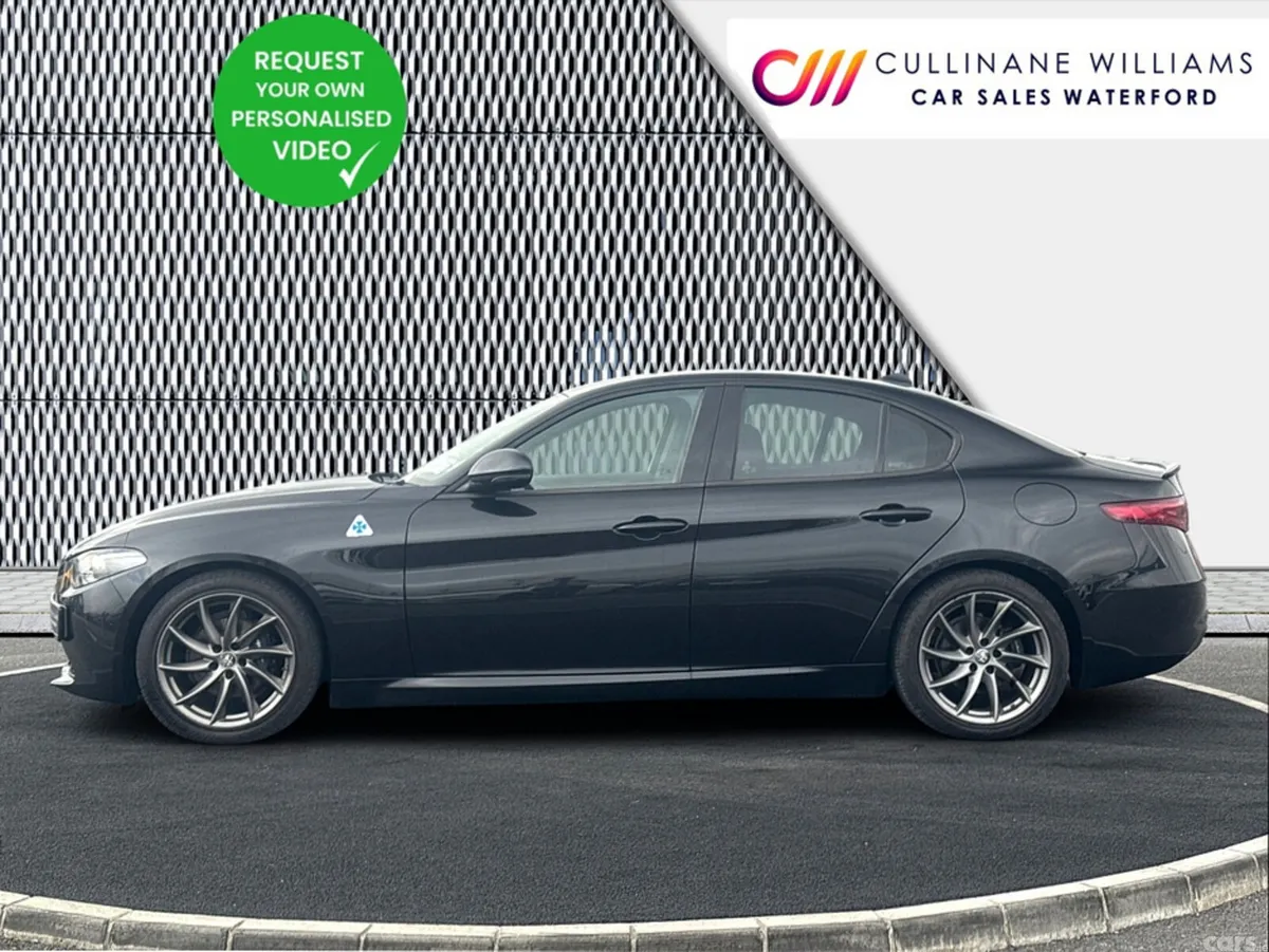 Alfa Romeo Giulia Saloon, Diesel, 2017, Black