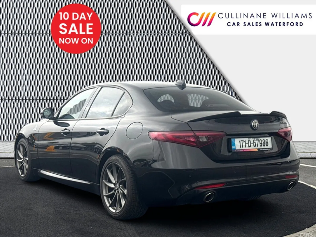 Alfa Romeo Giulia Saloon, Diesel, 2017, Black