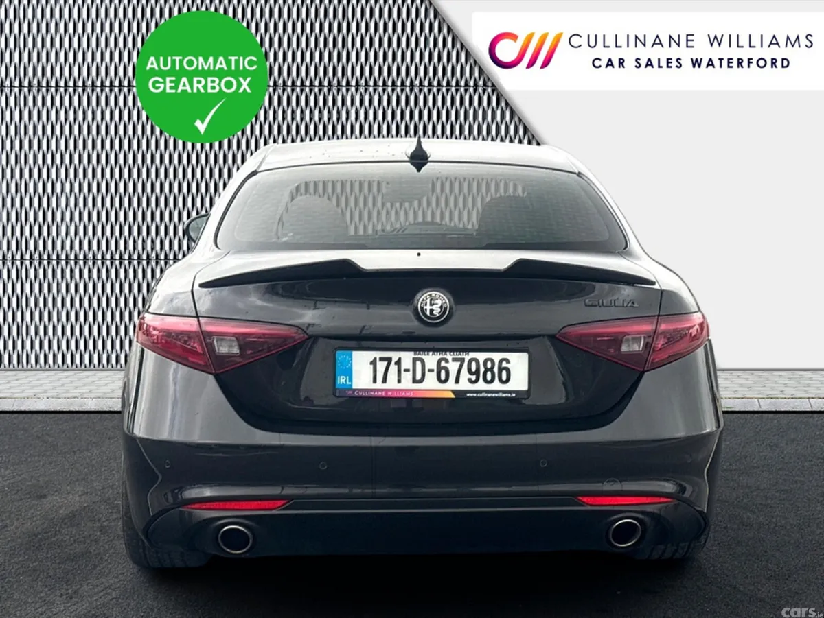 Alfa Romeo Giulia Saloon, Diesel, 2017, Black