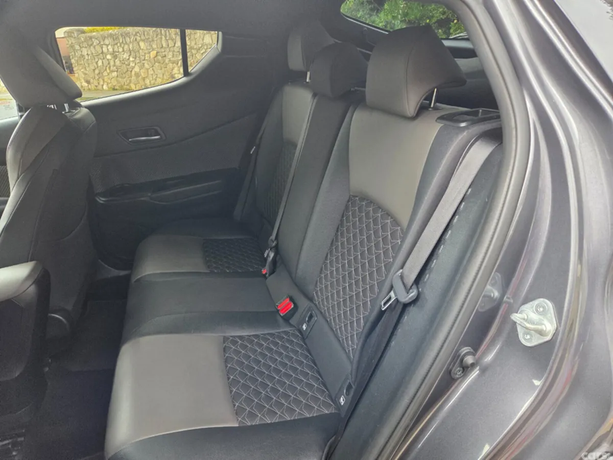 Toyota C-HR Hatchback, Petrol, 2023, Grey