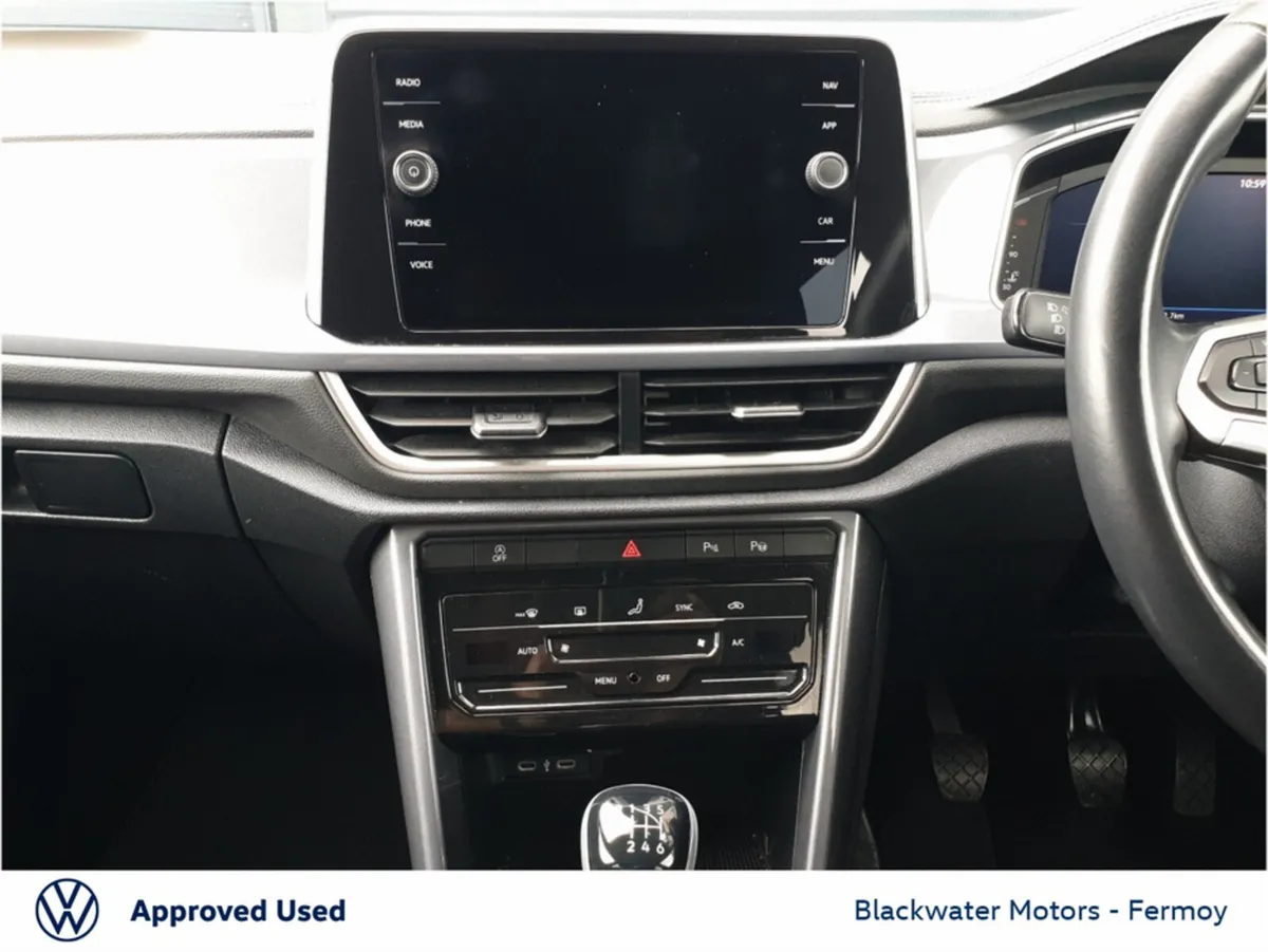 Volkswagen T-Roc SUV, Diesel, 2023, Grey