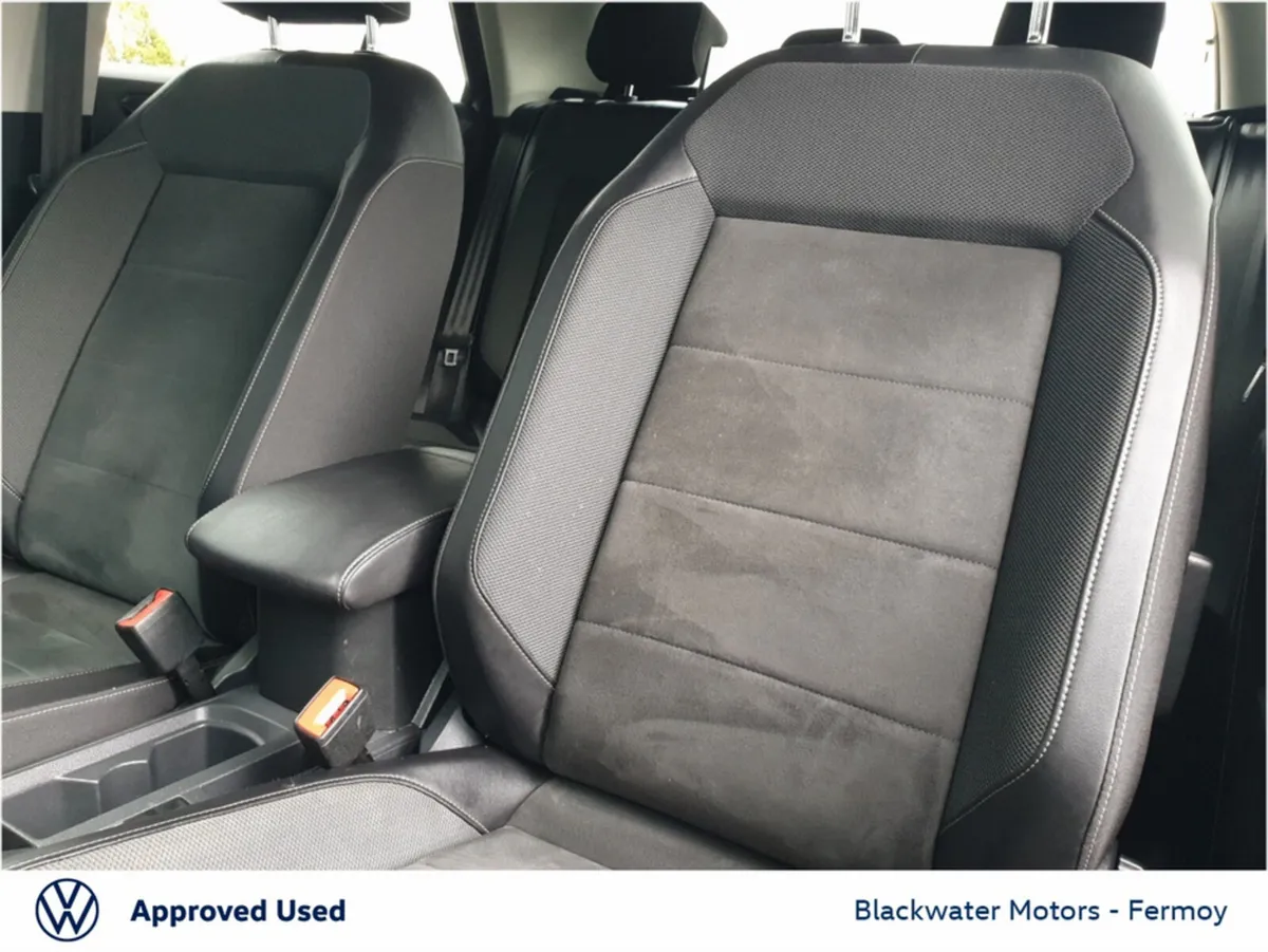 Volkswagen T-Roc SUV, Diesel, 2023, Grey