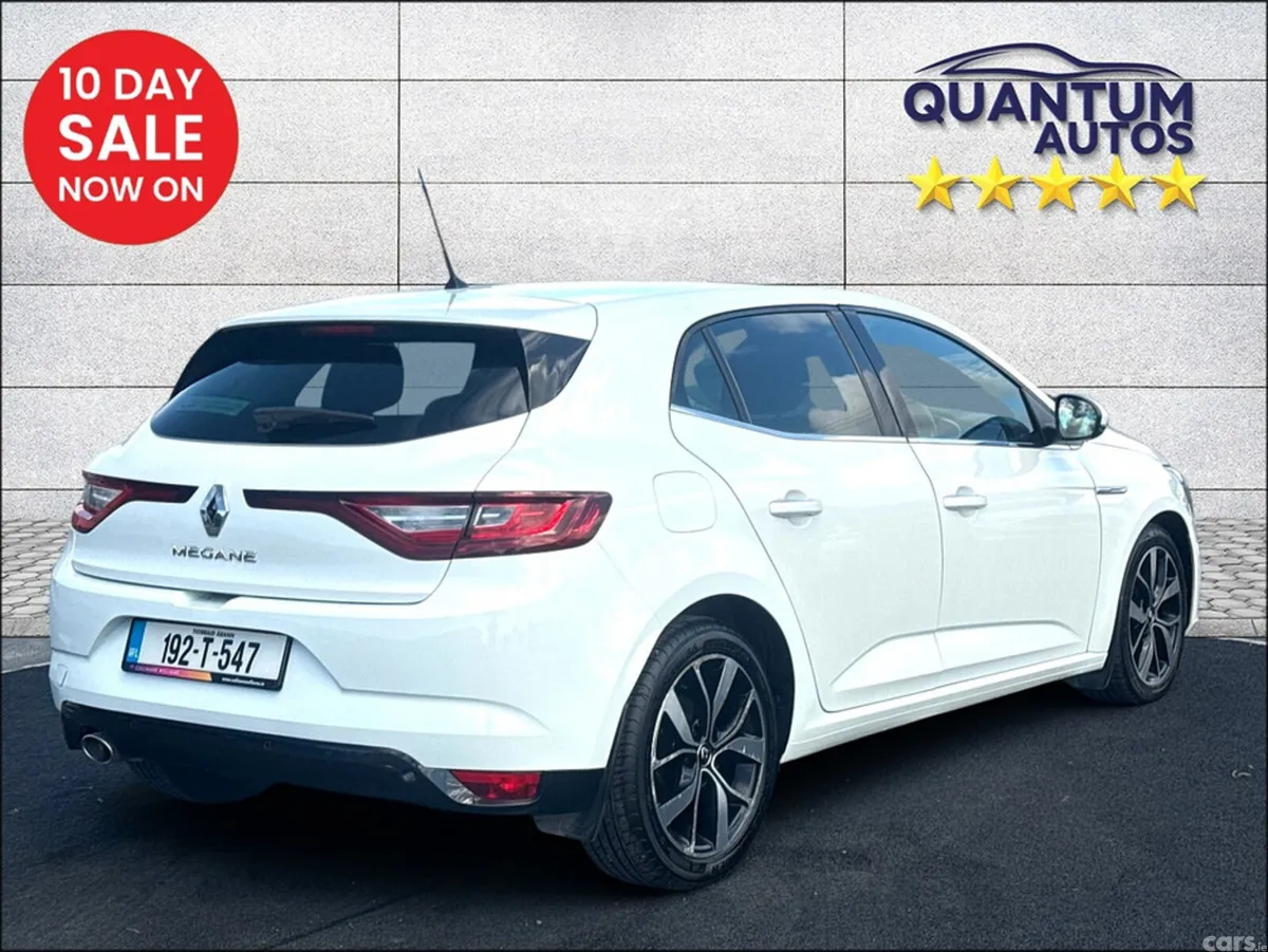 Renault Megane Hatchback, Diesel, 2019, White
