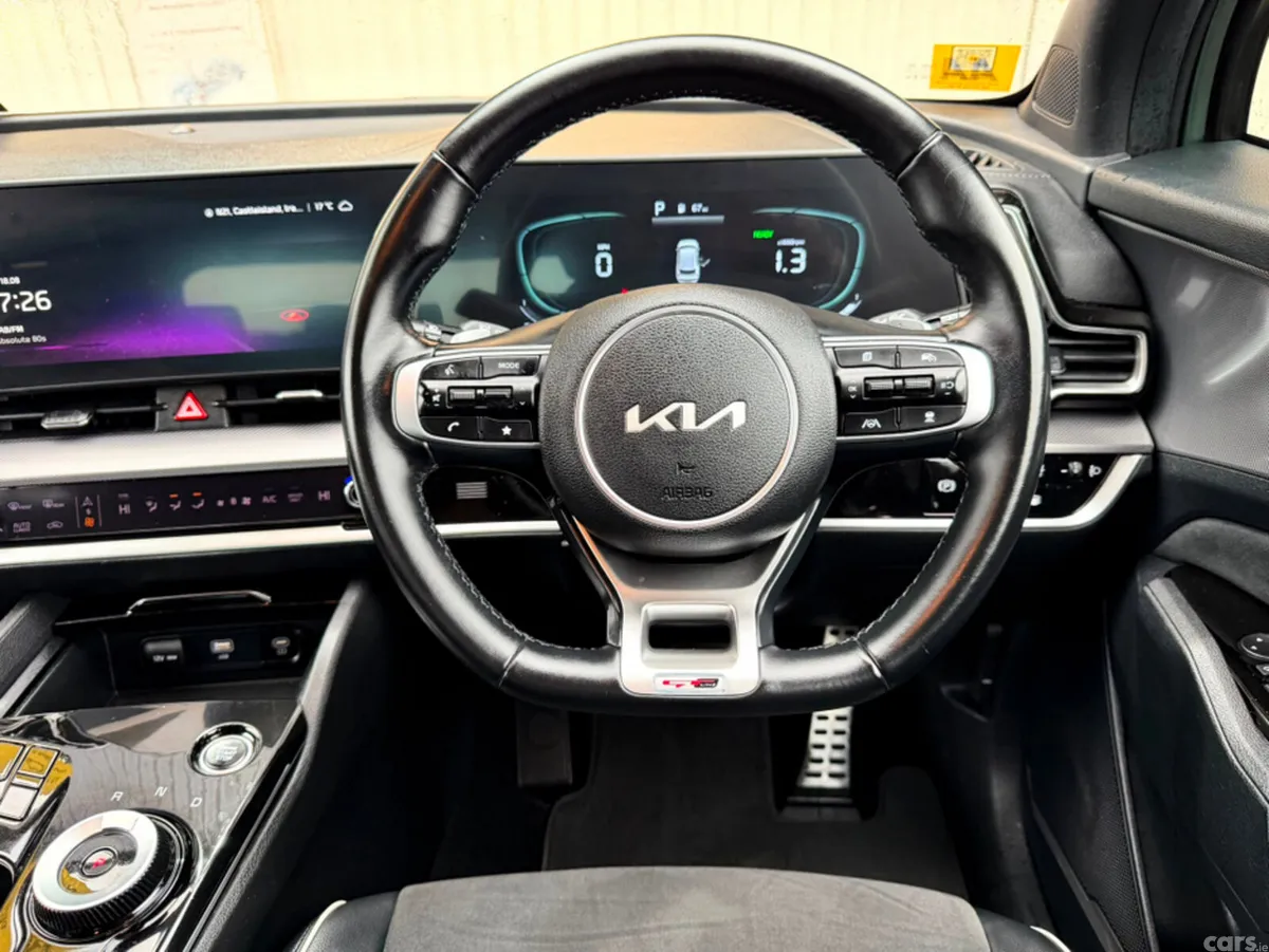 Kia Sportage MPV, Petrol Plug-in Hybrid, 2022, Green