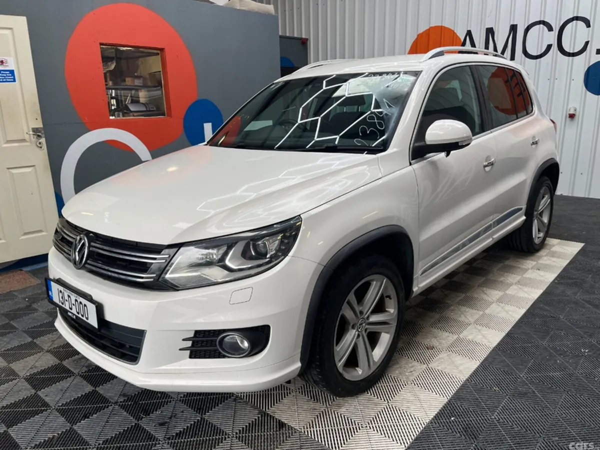 Volkswagen Tiguan SUV, Petrol, 2013, White