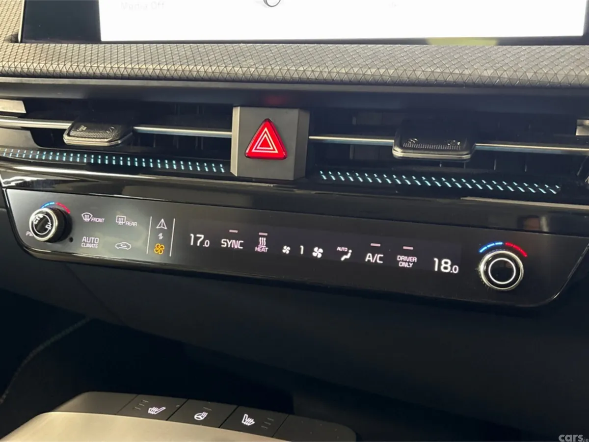 Kia EV6 MPV, Electric, 2023, Red