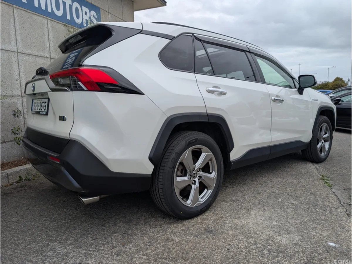 Toyota RAV4 SUV, Petrol Hybrid, 2019, White