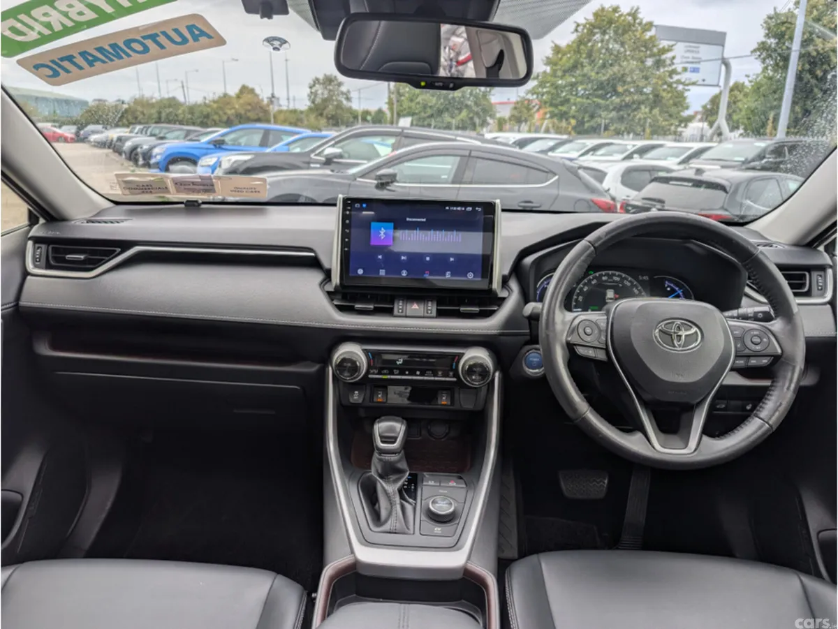 Toyota RAV4 SUV, Petrol Hybrid, 2019, White