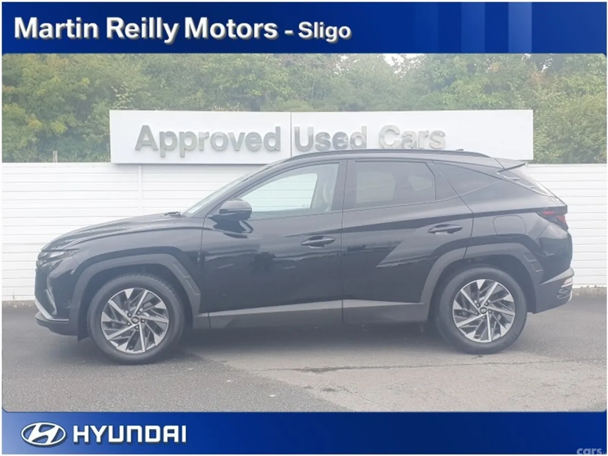 Hyundai Tucson MPV, Diesel, 2023, Black