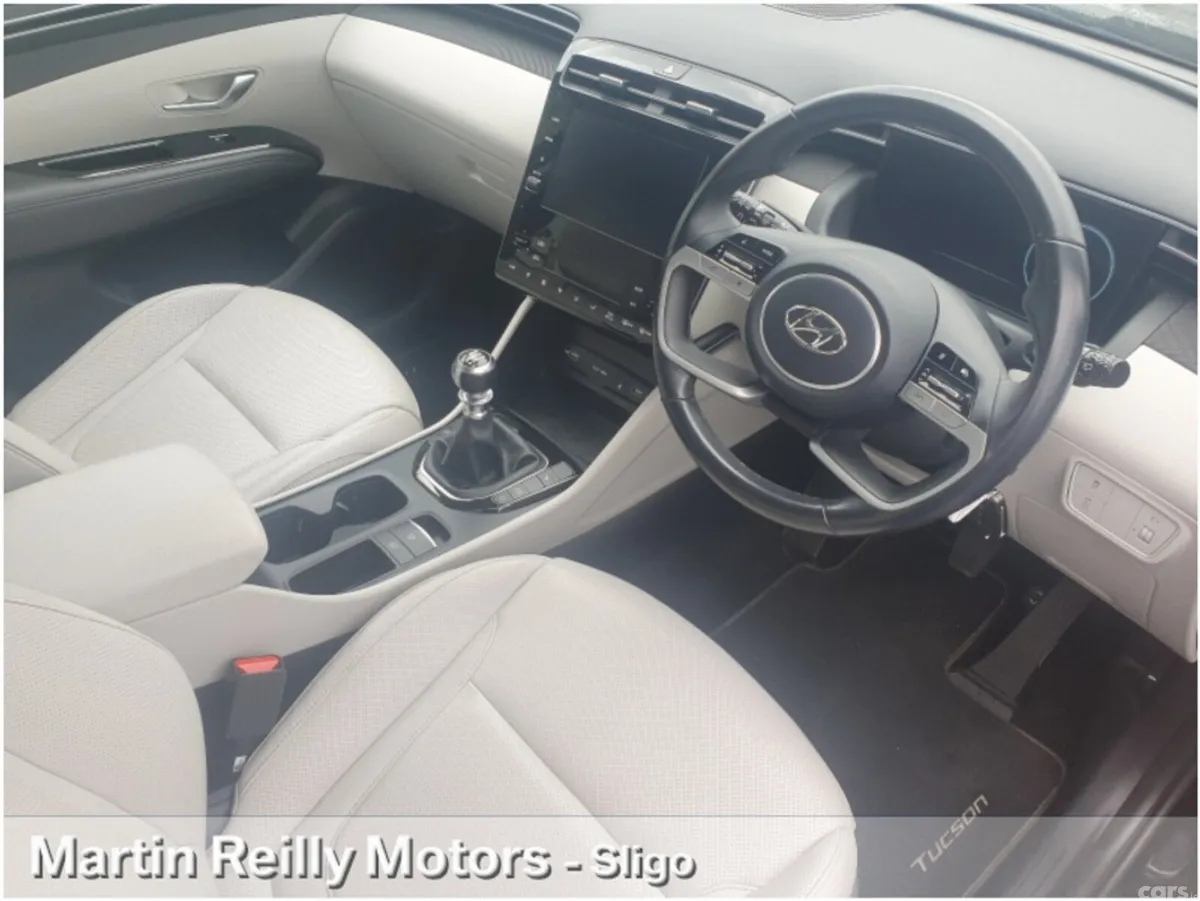 Hyundai Tucson MPV, Diesel, 2023, Black