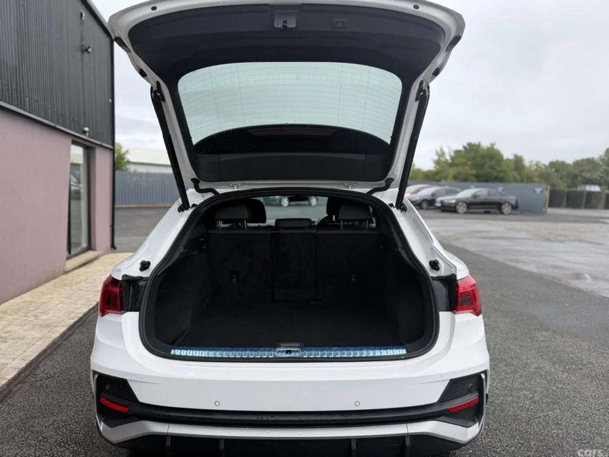 Audi Q3 SUV, Diesel, 2020, White
