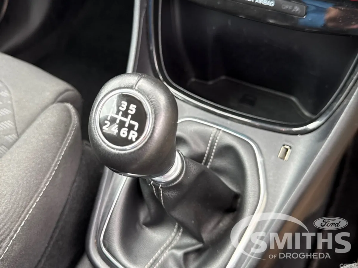 Ford Puma MPV, Petrol Hybrid, 2023, Grey