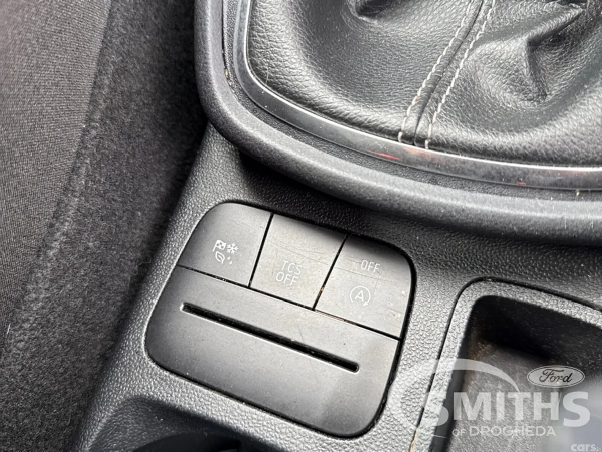Ford Puma MPV, Petrol Hybrid, 2023, Grey