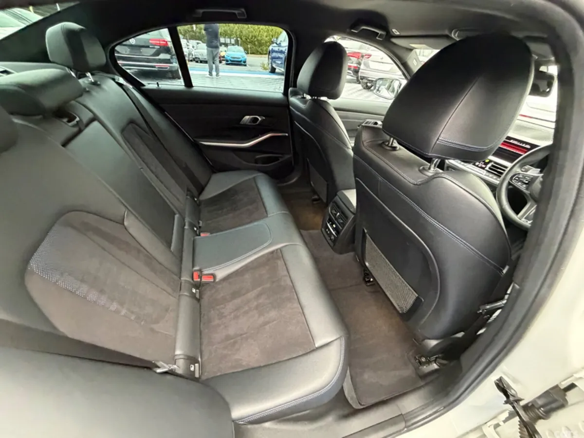 BMW 3-Series Saloon, Diesel, 2020, White